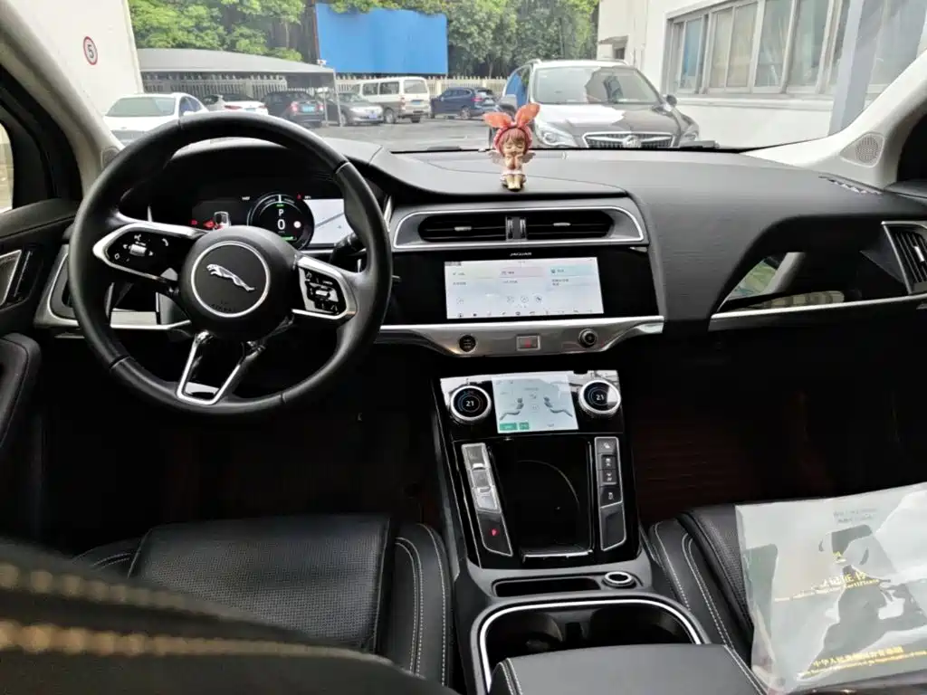 Jaguar I-PACE 2020 2018 EV400 SE