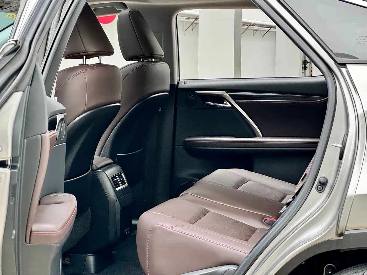 Lexus RX 2020 450h 4WD Elegance Edition China VI фото 8