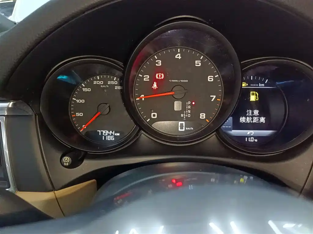 Porsche Macan 2017 Macan 2.0T фото 8