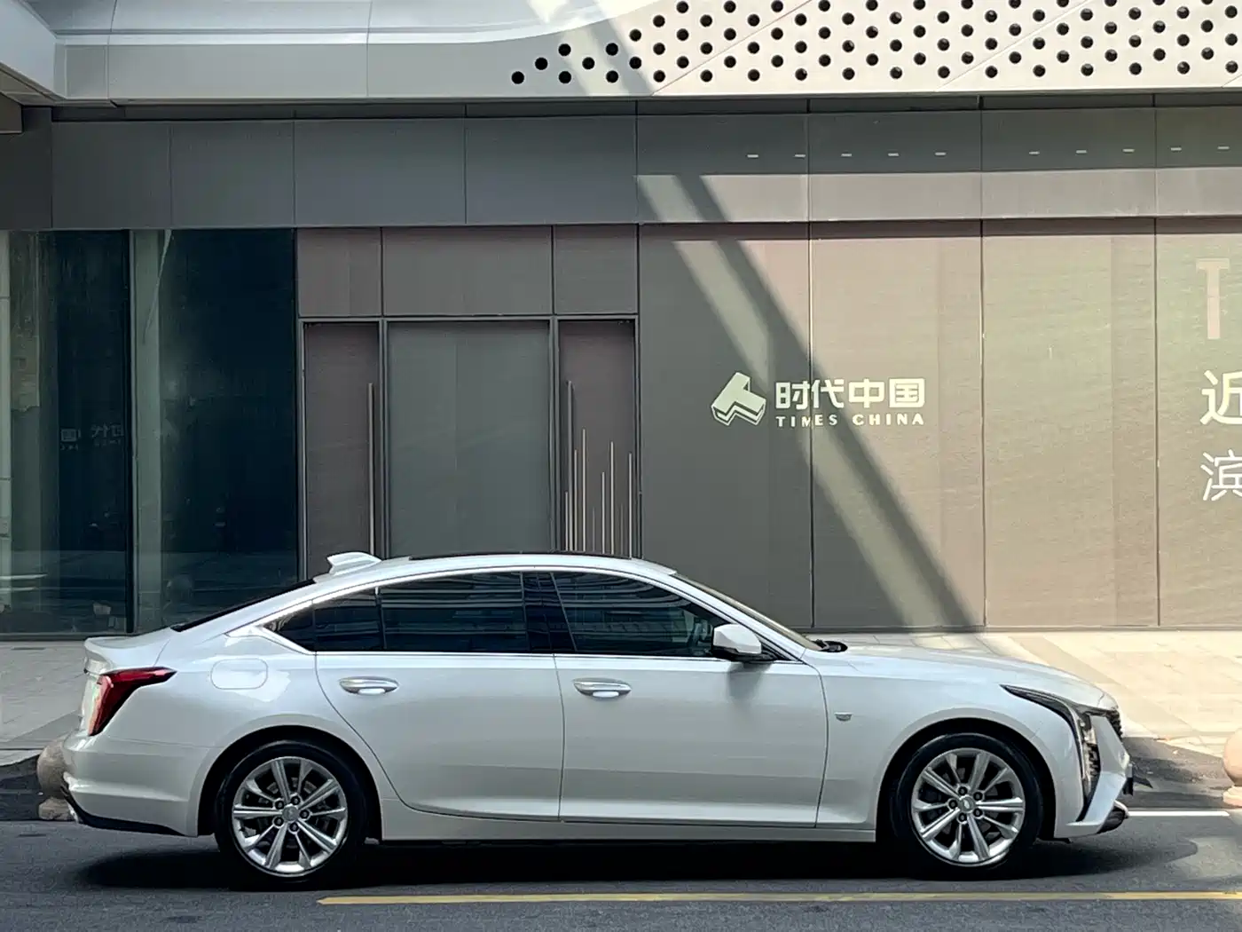 Cadillac CT5 2024 28T Luxury Model Pro фото 10