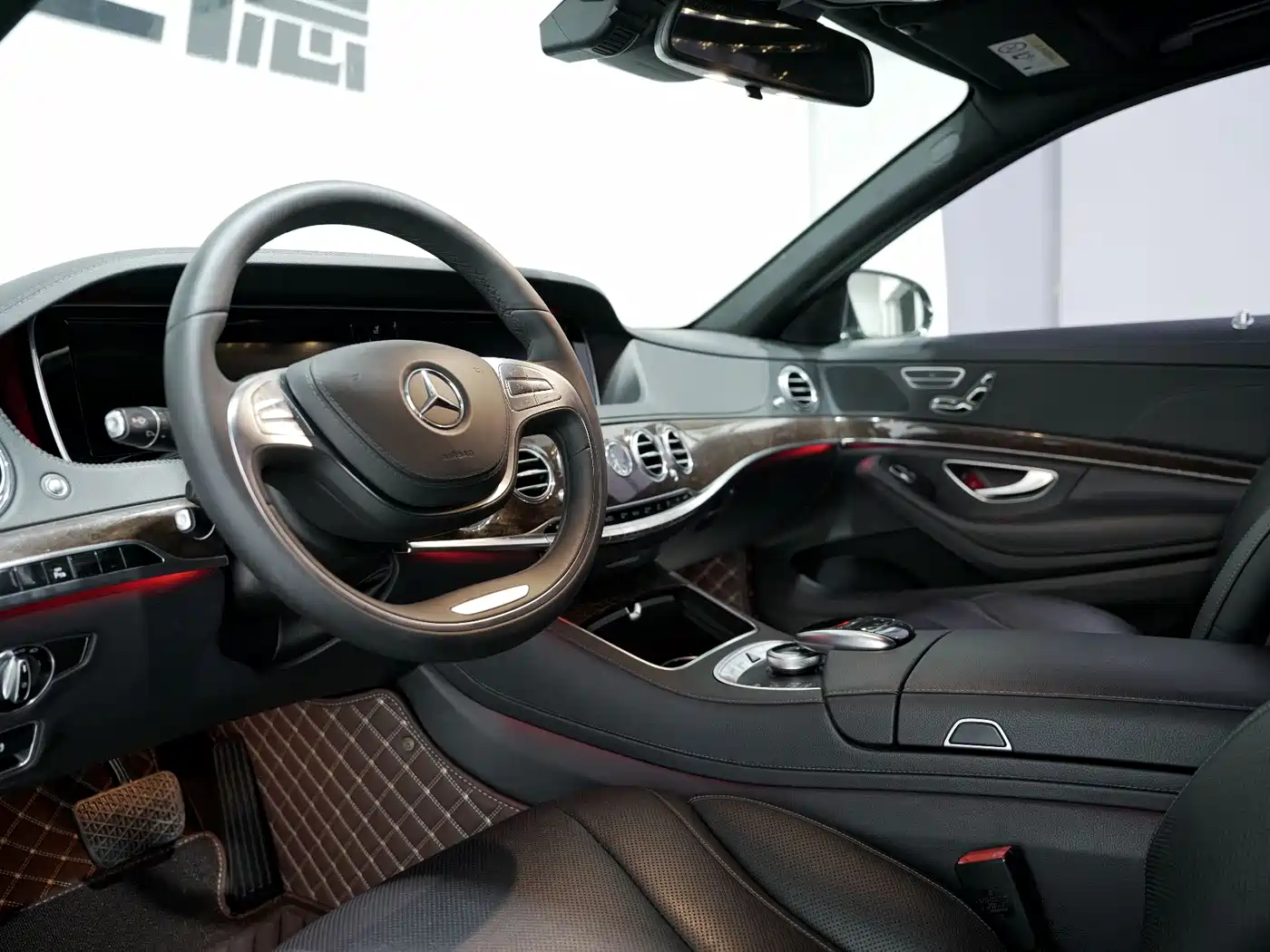 Mercedes-Benz S-Class 2014 S 320 L Business фото 11