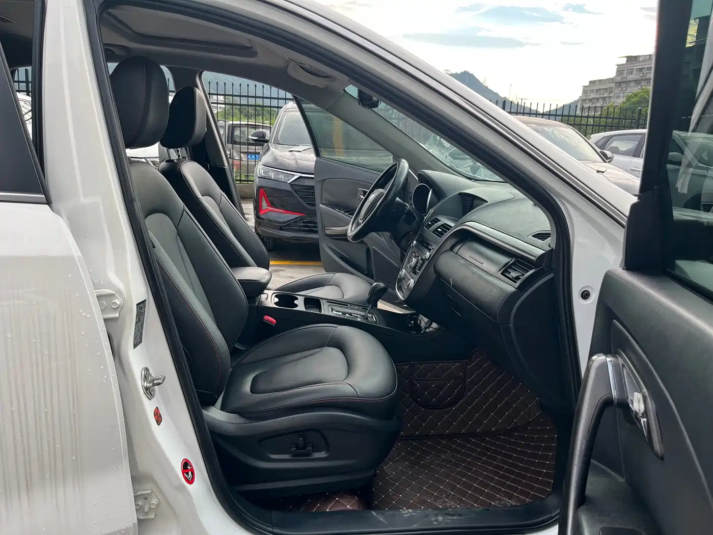 Besturn X80 2015 2015 1.8T Automatic Luxury