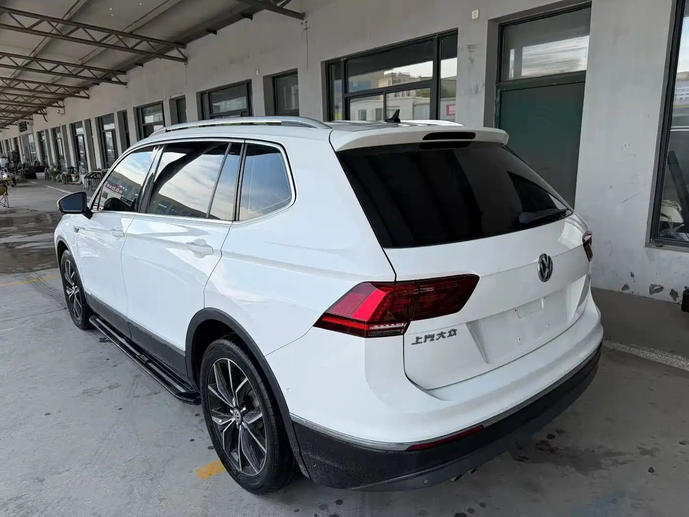 Volkswagen Tiguan L 2017 330TSI Automatic 2WD Flagship Edition фото 9