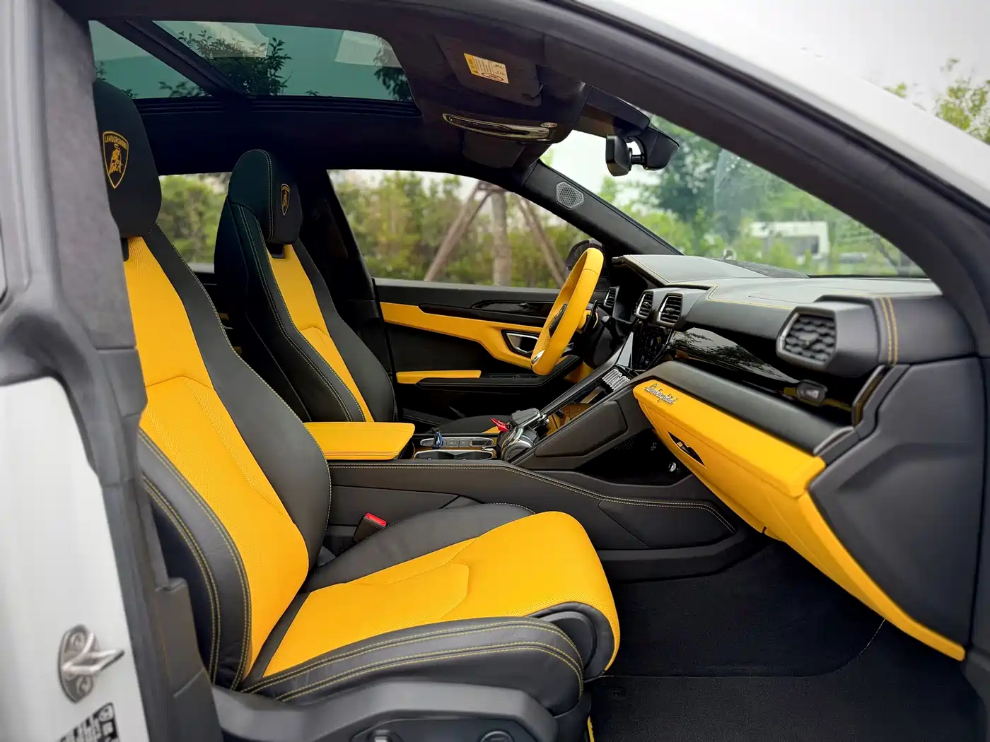 Lamborghini Urus 2021 4.0T V8 фото 16
