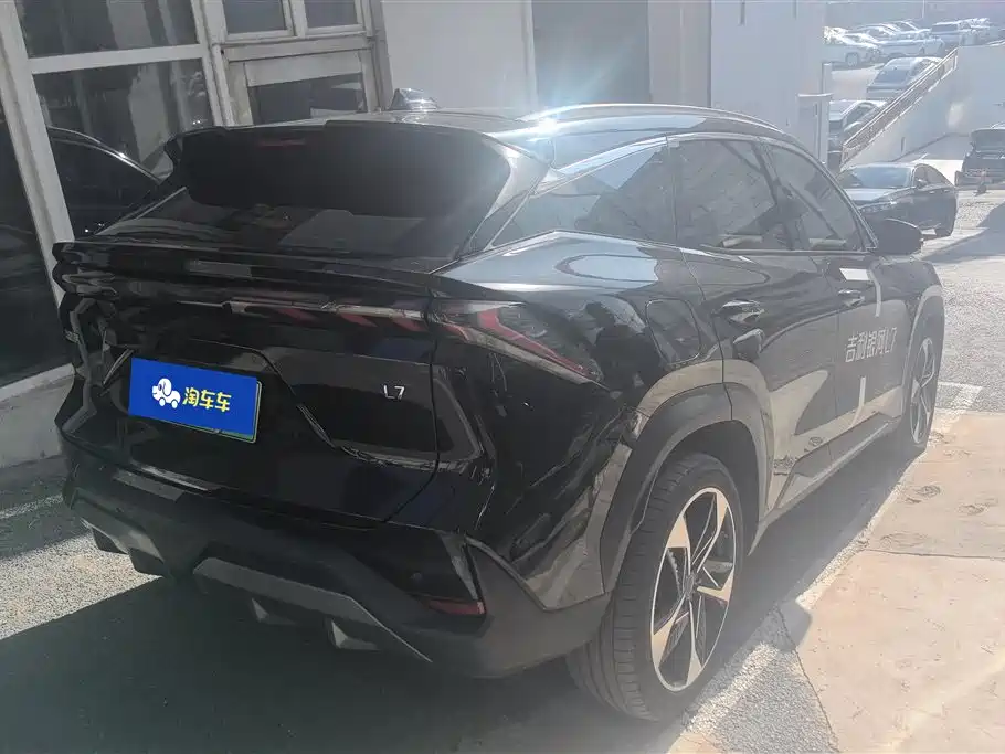 Geely Galaxy Galaxy L7 2024 1.5T 115km Starship Soaring Dragon Edition фото 3