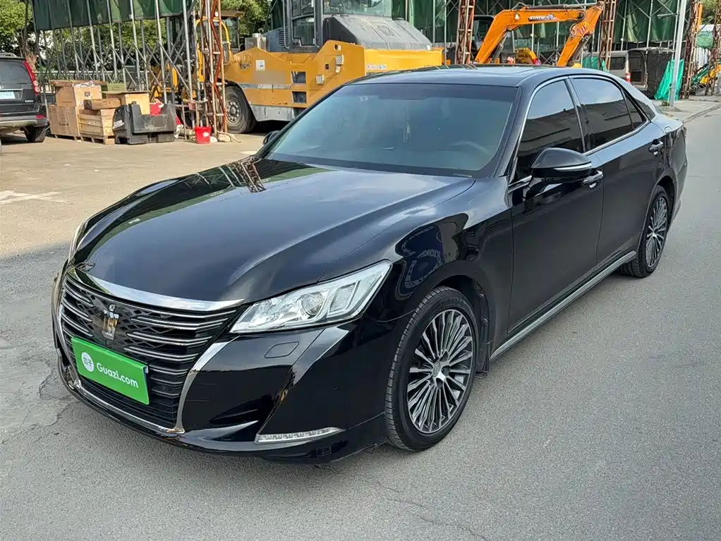 Toyota Crown 2018 2.0T Sport Edition