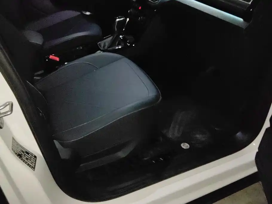 Volkswagen Tharu, миниатюра 8