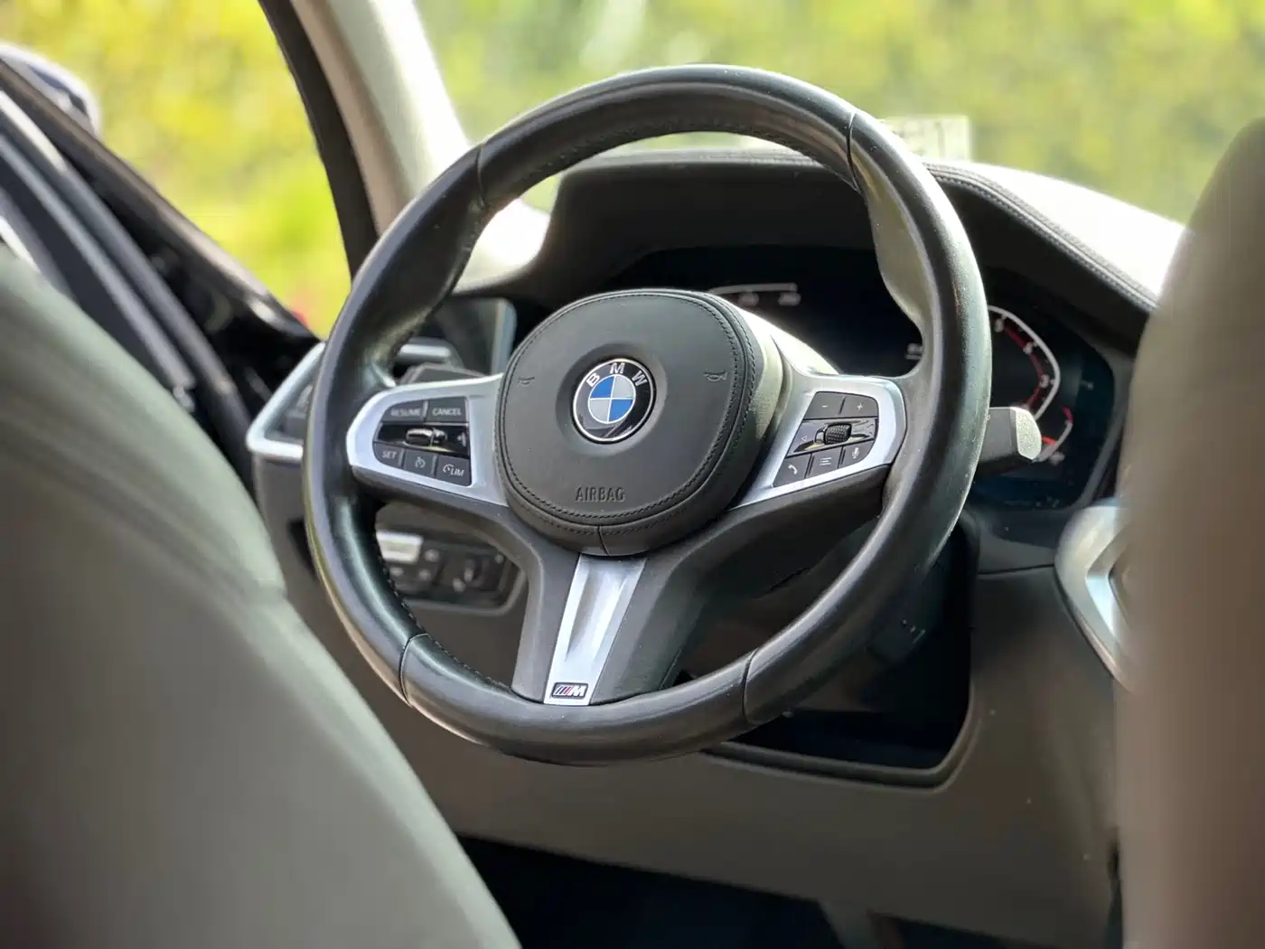 BMW 3 Series 2021 325Li M Sport Package фото 9