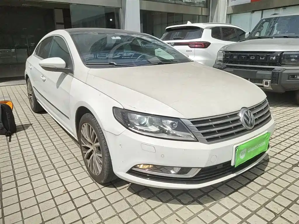 Volkswagen FAW-Volkswagen CC 2016 Model 1.8TSI Luxury фото 4