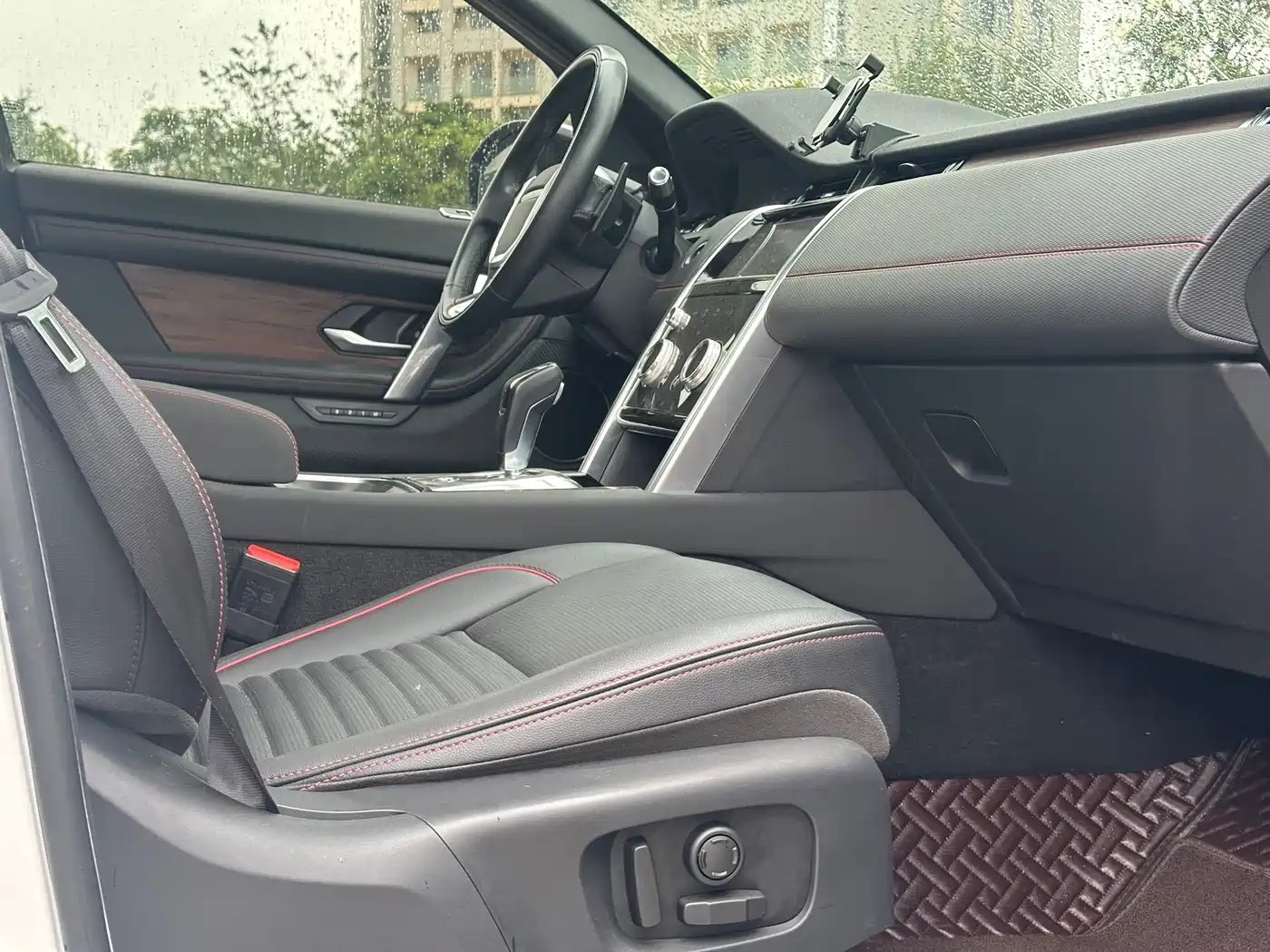 Land Rover Discovery Sport 2020 249PS R-Dynamic Performance Tech 7-seater фото 20