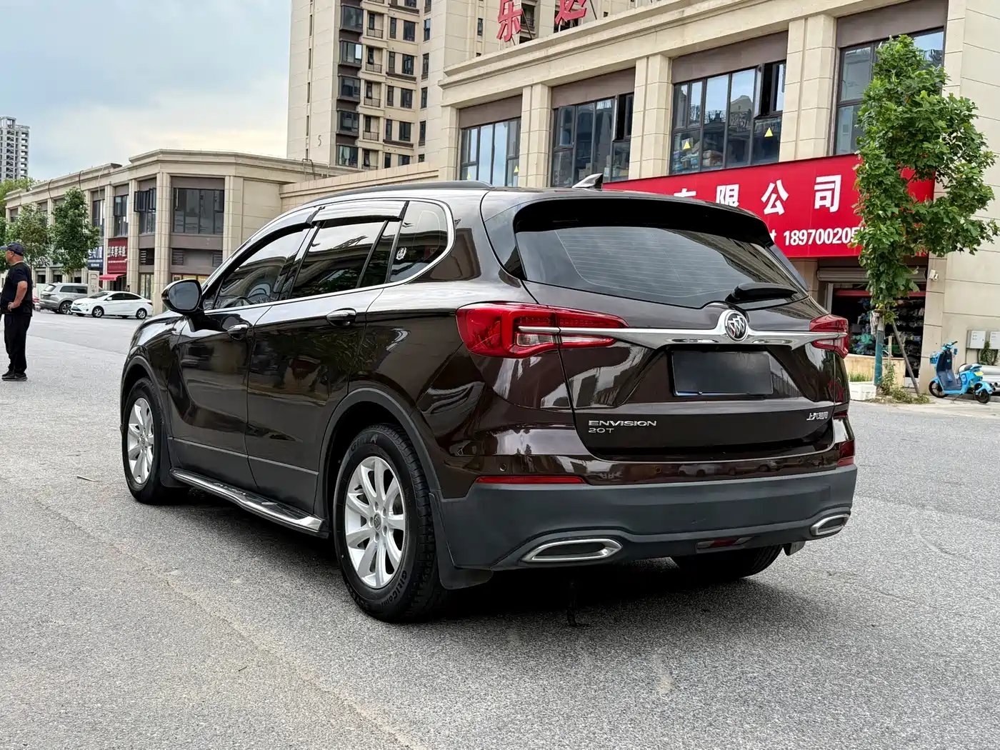 Photo 7 - Buick Envision Plus