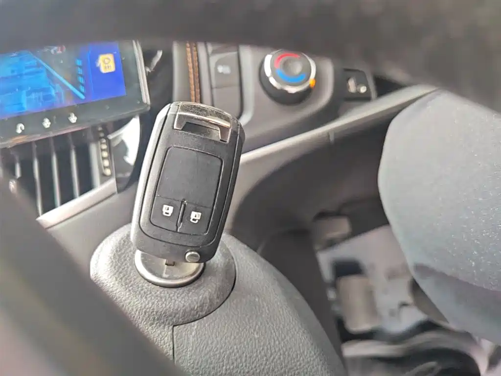 Chevrolet Trax 2017 1.4T Automatic 2WD Comfort фото 9