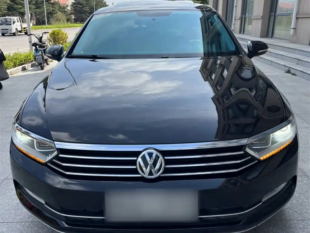Volkswagen Magotan 2018 330TSI DSG Leading фото 9
