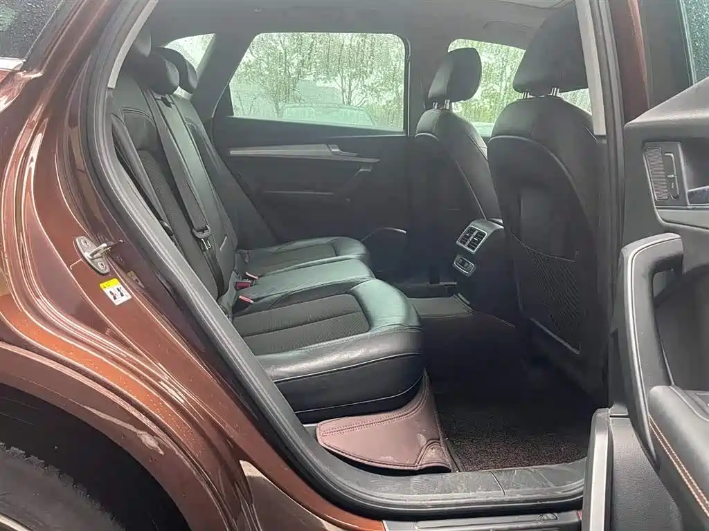 Audi Q5L 2018 40 TFSI Prestige Fashion (China V) фото 10