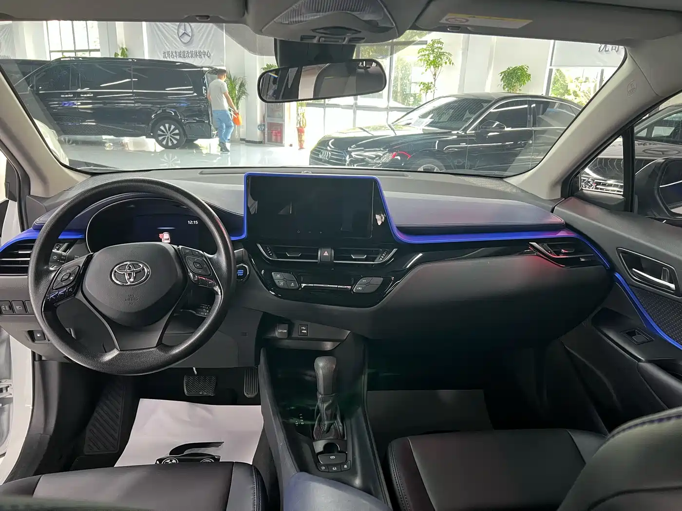 Toyota C-HR 2023 Model 2.0L Comfort Edition фото 6