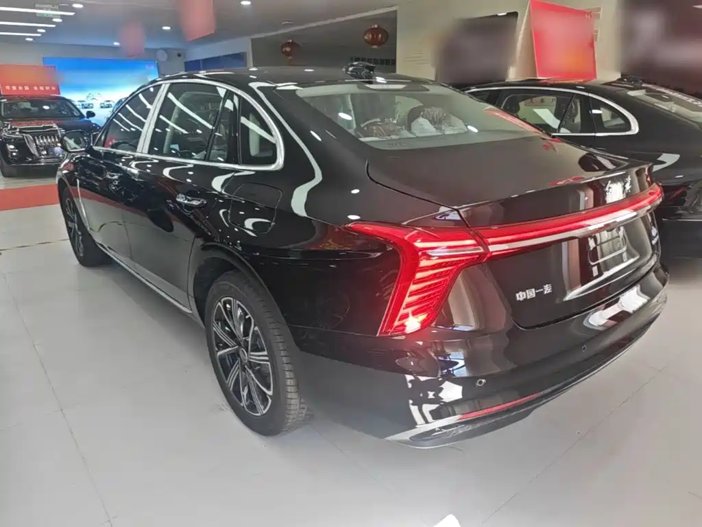Hongqi H5 PHEV 2026 2025 130 Super Hybrid Edition