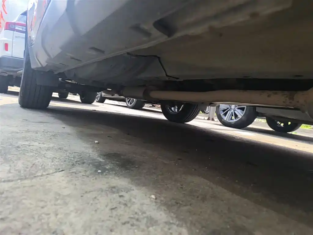 Hyundai Beijing Hyundai ix35 2018 2.0L Automatic 2WD Zhiyong·Enjoyment Edition фото 21