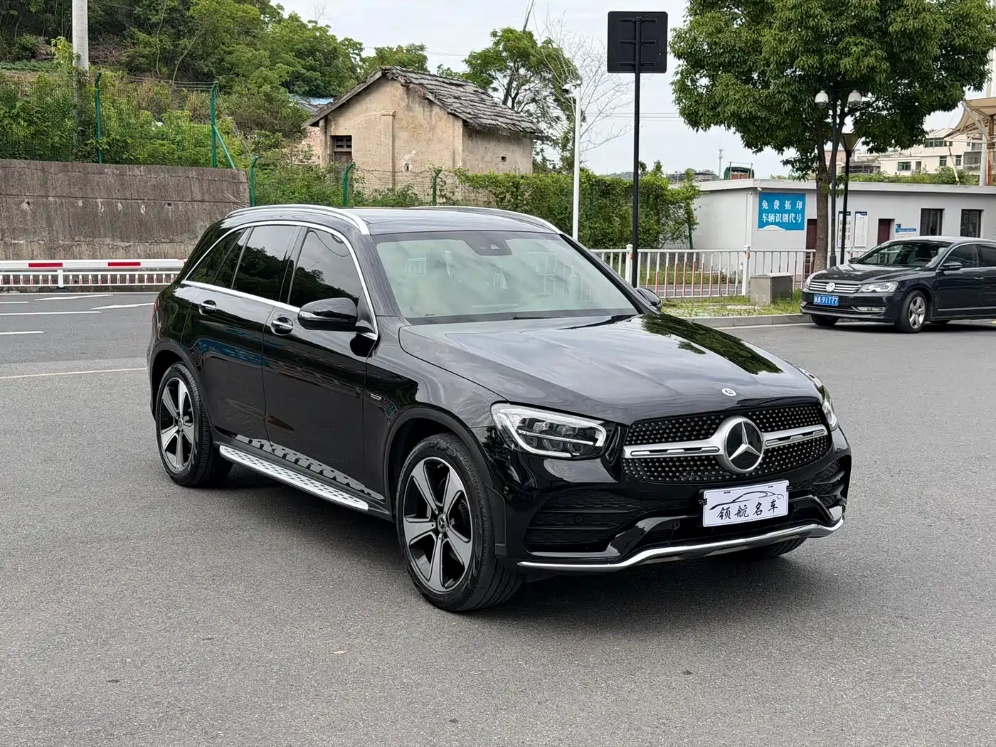 Mercedes-Benz GLC 2022 Facelift GLC 300 L 4MATIC Dynamic фото 3