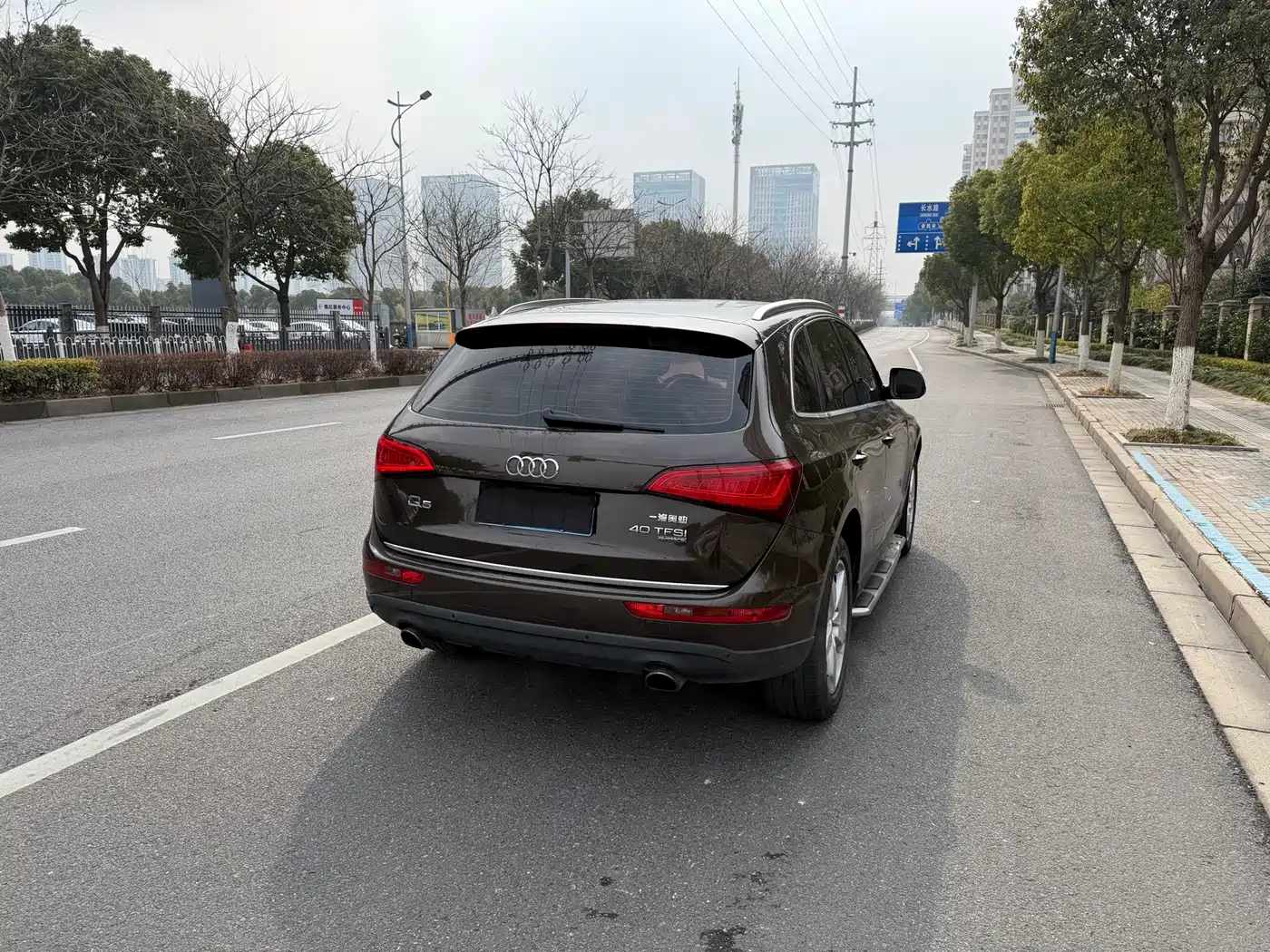 AUDI Q5