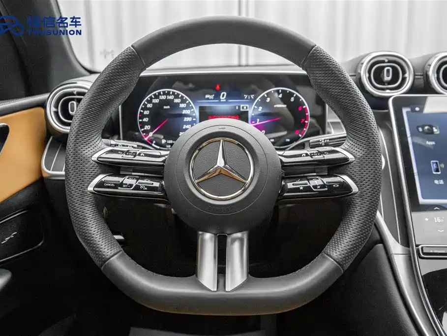 Mercedes-Benz GLC 2023 GLC 260 L 4MATIC Luxury 5-Seater фото 18