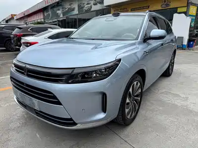 AITO M7