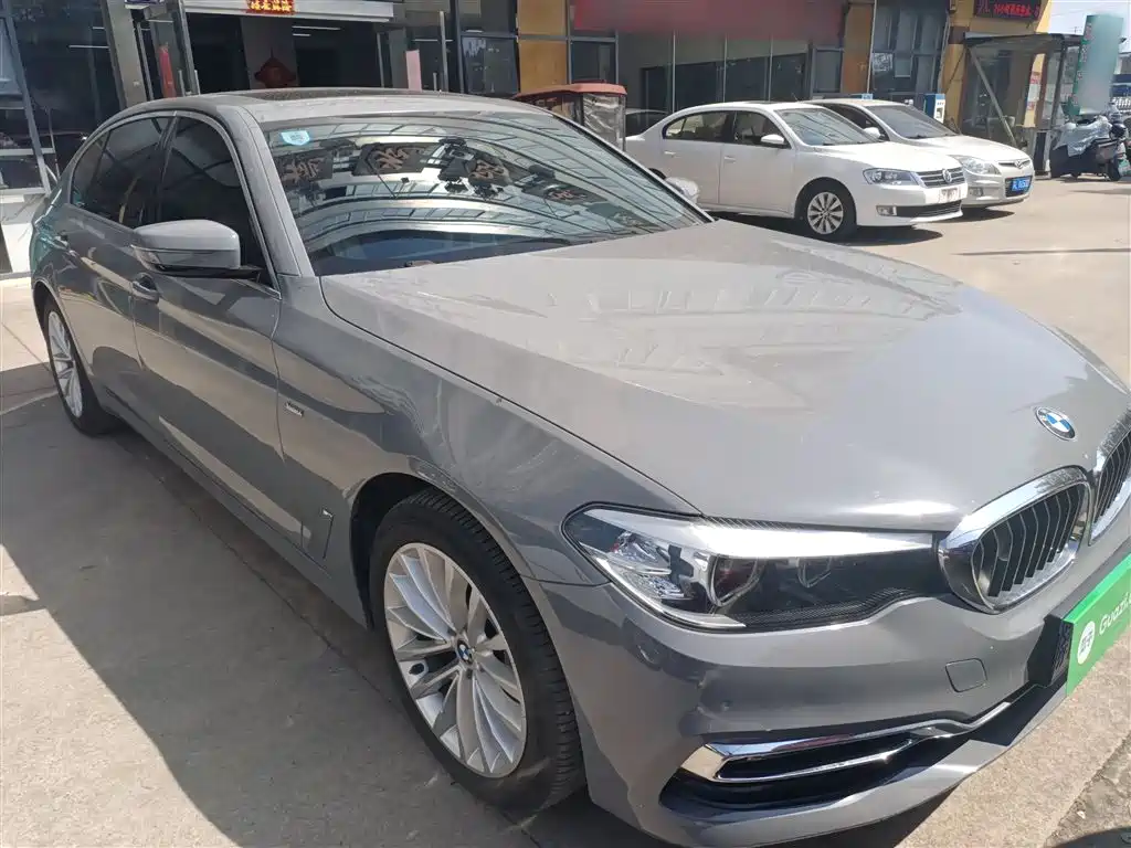BMW 5 Series 2018 525Li Luxury Package фото 4