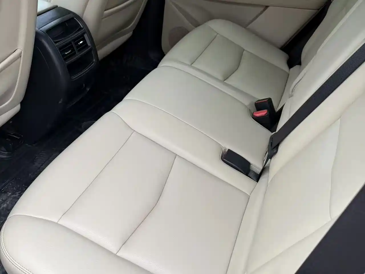 Cadillac XT5 2016 2016 28T AWD Technology Model