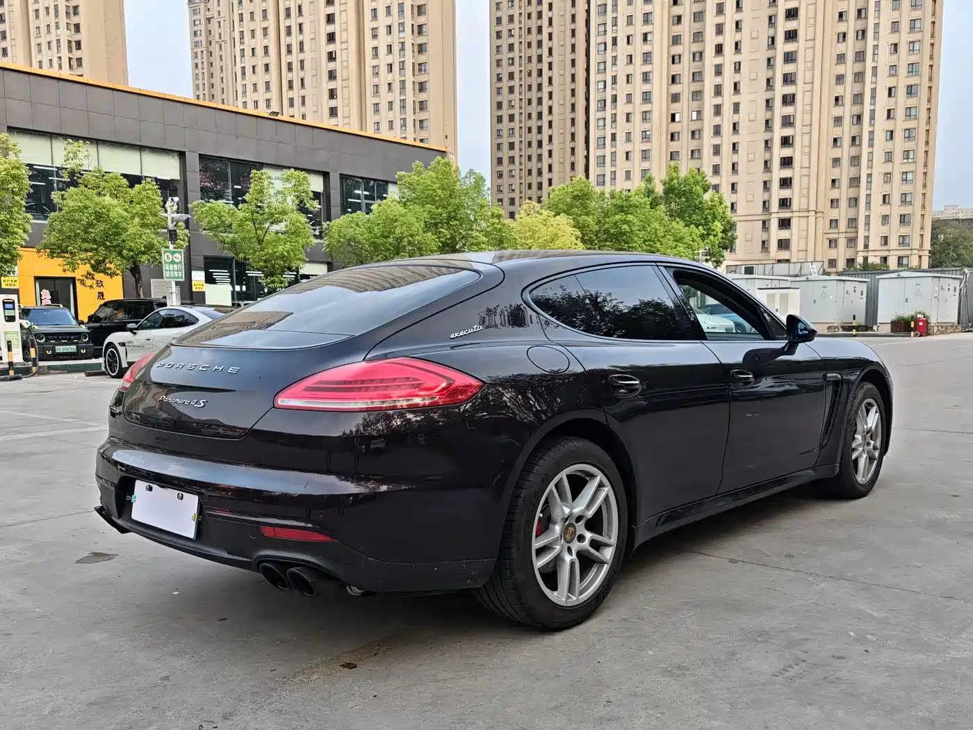 Porsche Panamera 2014 Panamera 4 3.0T фото 6