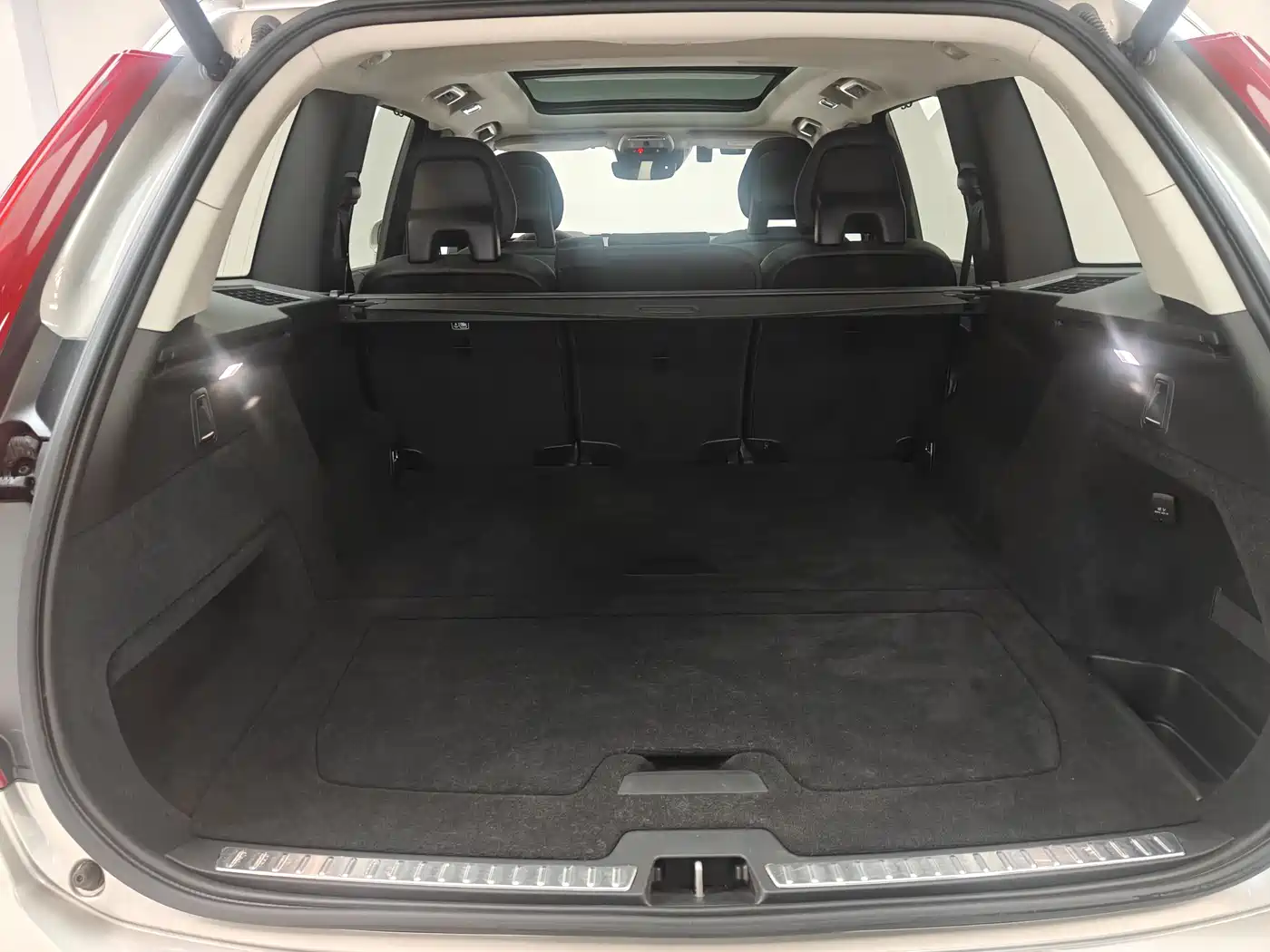 Volvo XC90 2018 T6 Momentum 5-seater фото 5