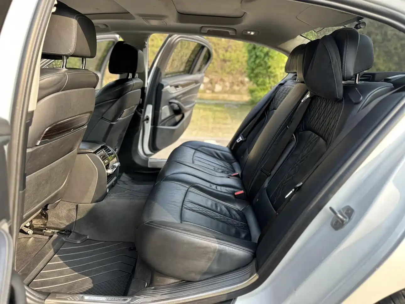 BMW 5 Series 2018 530Li Exclusive Luxury Package фото 11