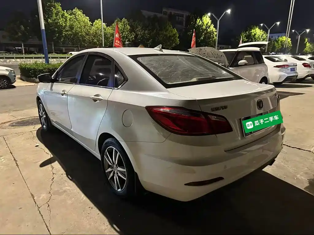 Changan Eado 2016 2015 1.6L Manual Luxury China V
