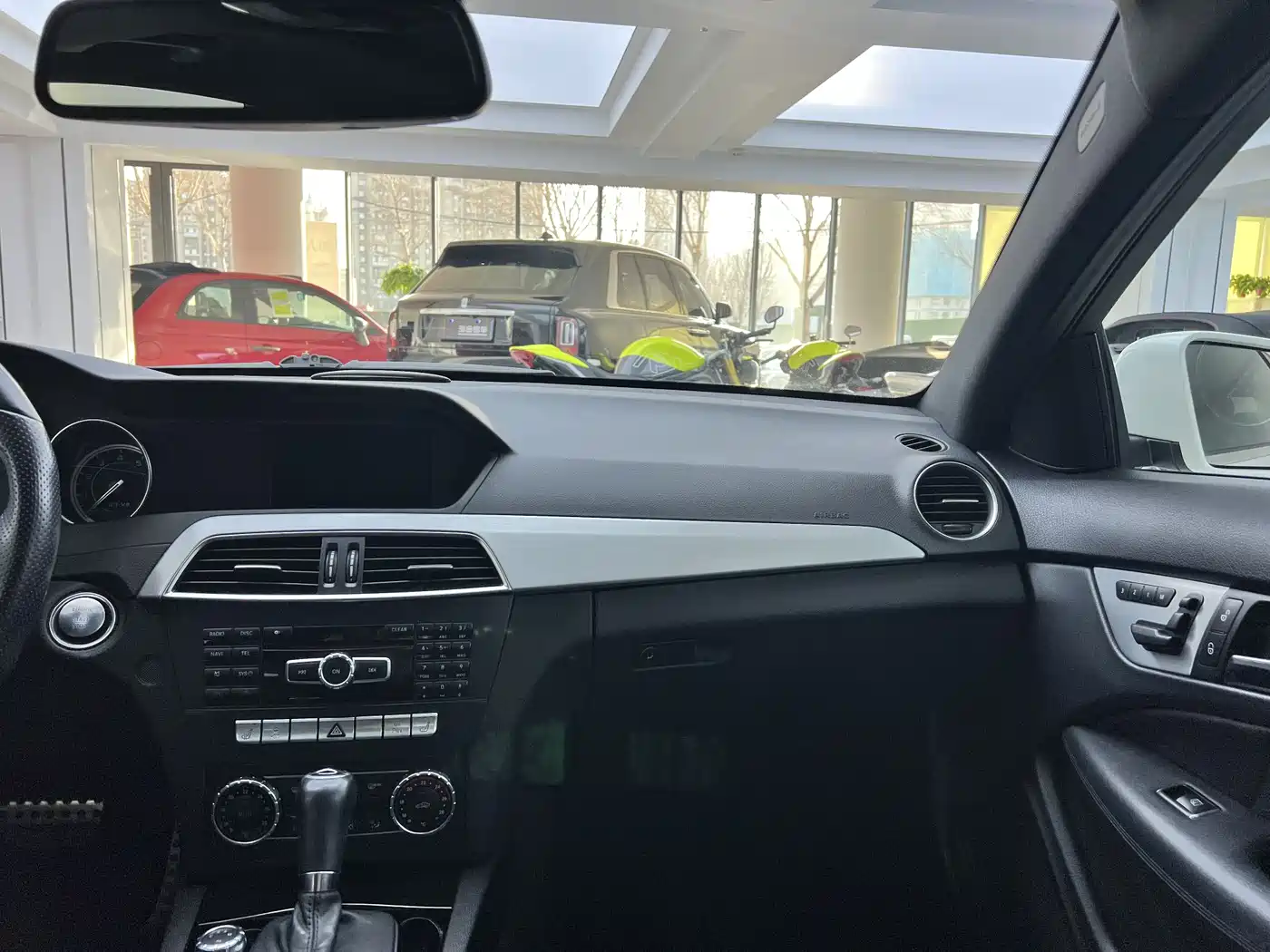 Mercedes-Benz C-Class AMG 2012 AMG C 63 Coupe Dynamic фото 19