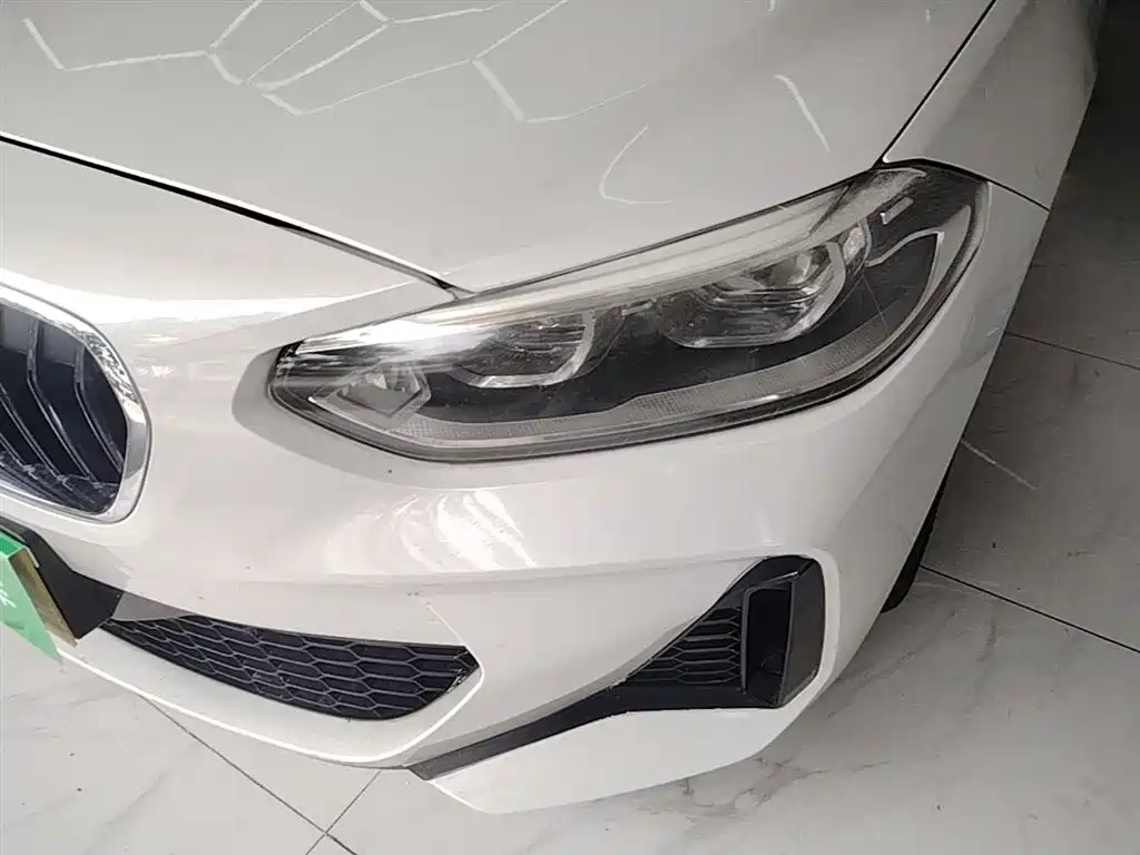 BMW 1 Series 2019 118i M Sport Package фото 24