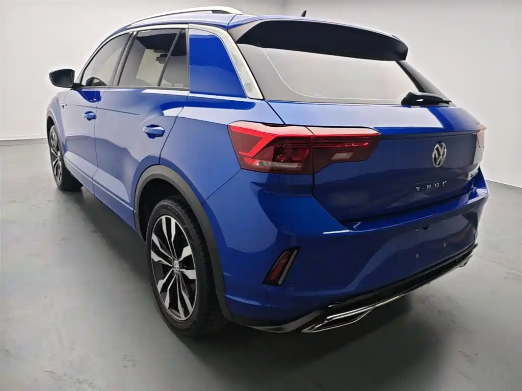 Volkswagen T-ROC 2019 280TSI DSG FWD R-Line Pro фото 5