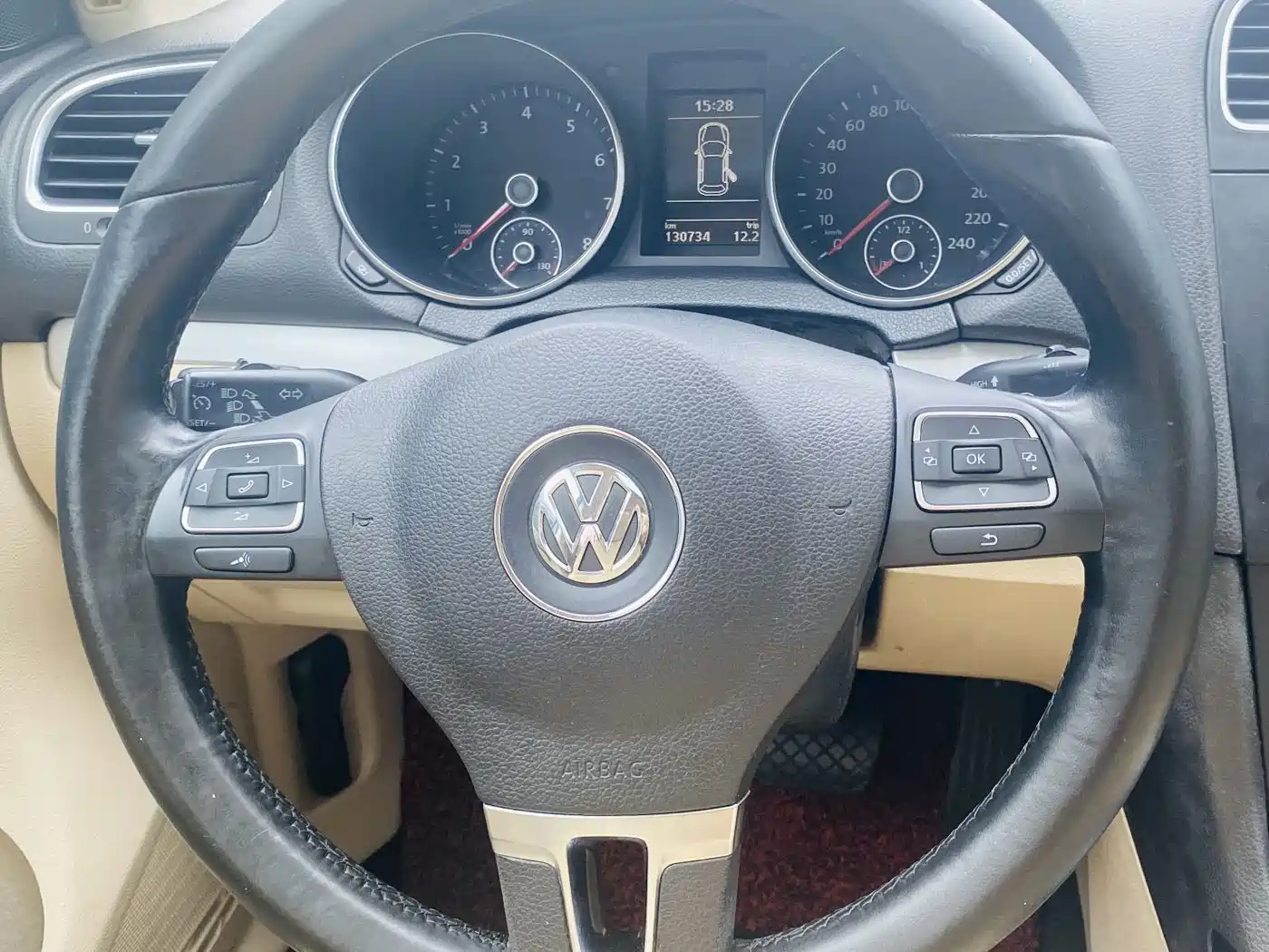 Volkswagen Golf 2011 1.4TSI Auto Luxury фото 17