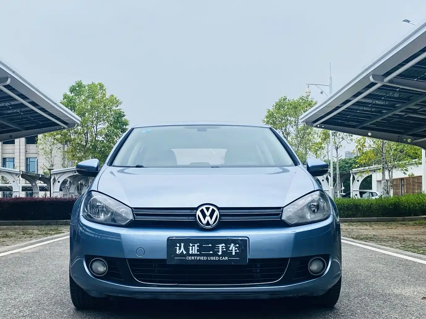 Volkswagen Golf 2011 1.4TSI Auto Luxury фото 2