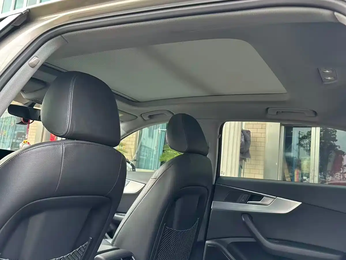Audi A4L 2019 45 TFSI quattro Personality Sport (China VI) фото 8