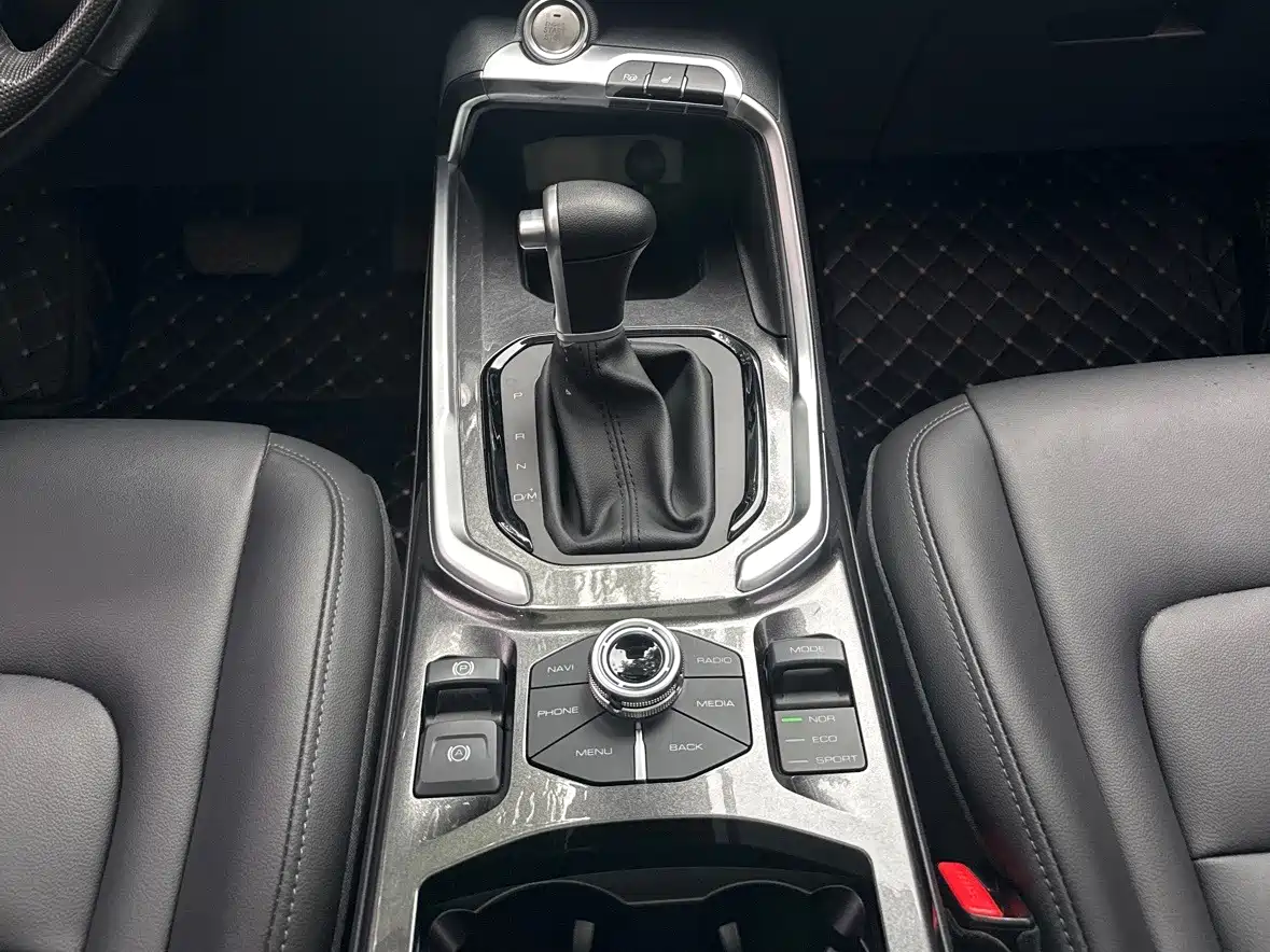 Фото 14 - Haval H6