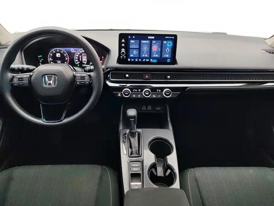 Honda Civic 2024 2023 240TURBO CVT Dynamic Edition