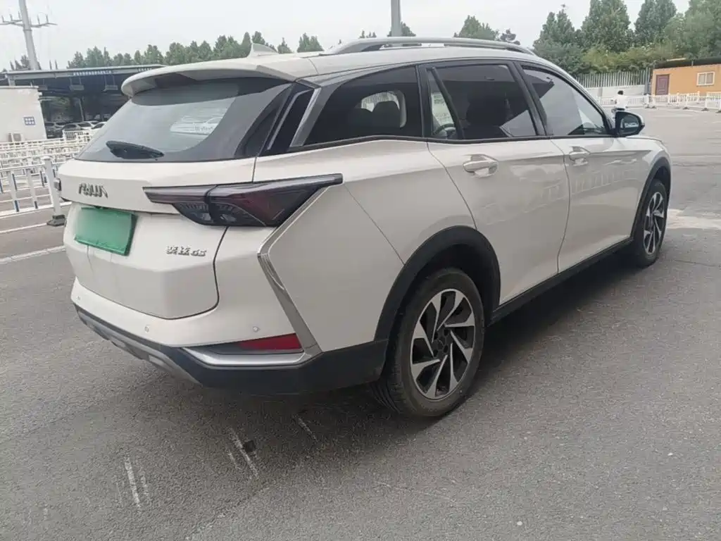 Dongfeng Aeolus Yixuan GS 2022 2021 230T Automatic Star Chaser Edition