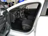 Photo 9 - Buick Verano