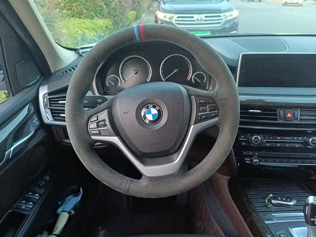 BMW X5 (Import) 2014 xDrive35i Leading фото 6