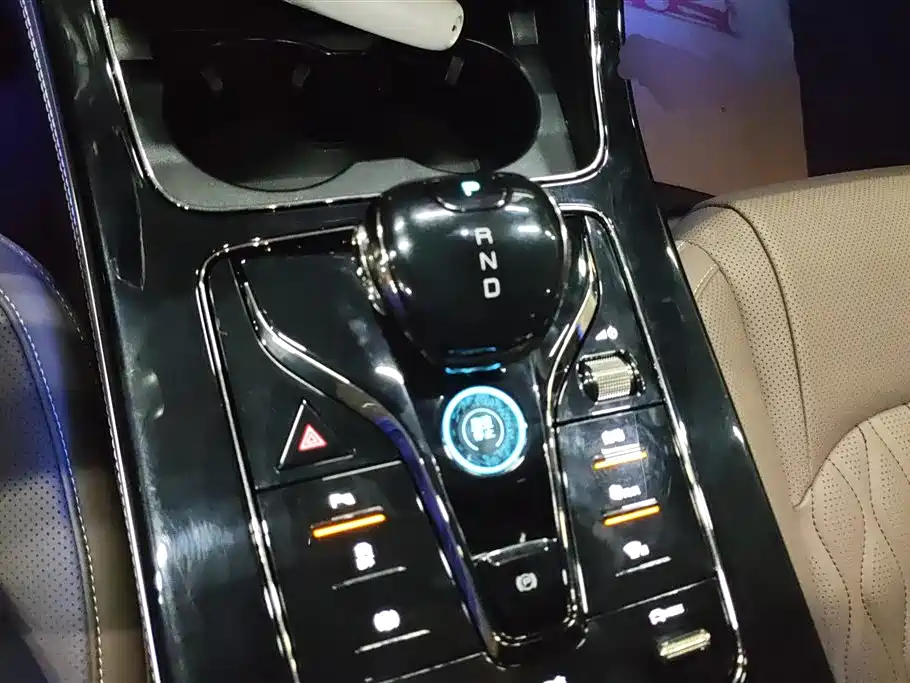 BYD Han 2023 EV Champion Edition 605KM FWD Premium фото 16