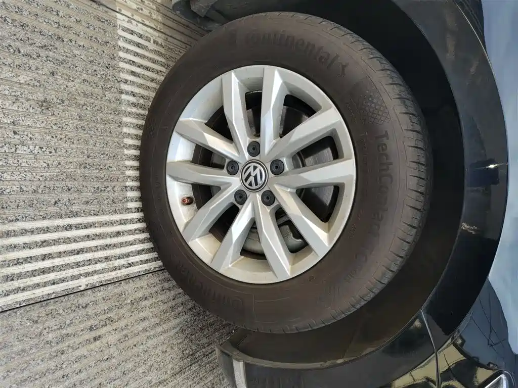 Volkswagen Magotan 2018 280TSI DSG Premium фото 26