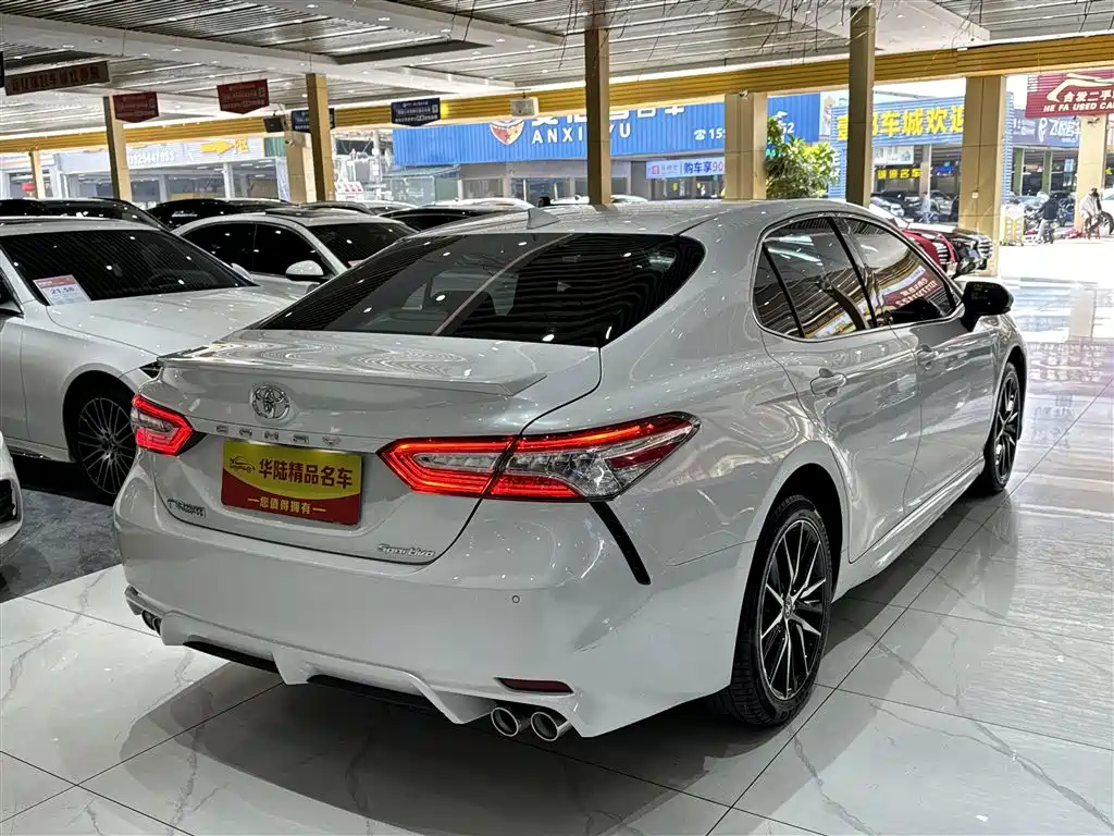 Toyota Camry 2021 2.0S Sporty Edition фото 4