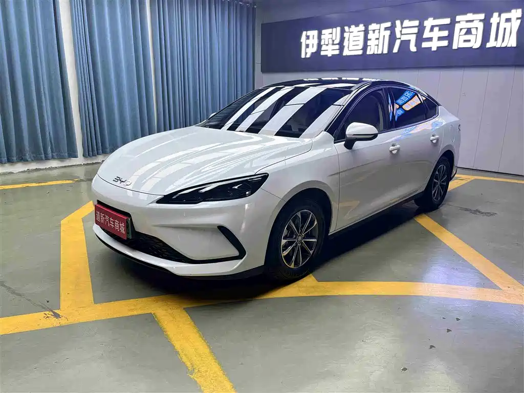 BYD Hai Bao 05 DM-i 2025 DM-i Smart Drive Edition 55KM Luxury