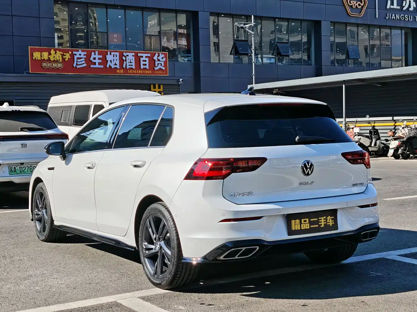 Volkswagen Golf 2023 280TSI DSG R-Line 20th Anniversary Edition фото 4