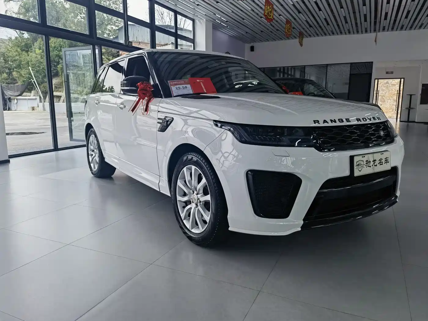 Land Rover Range Rover Sport 2015 3.0 SDV6 HSE DYNAMIC фото 3