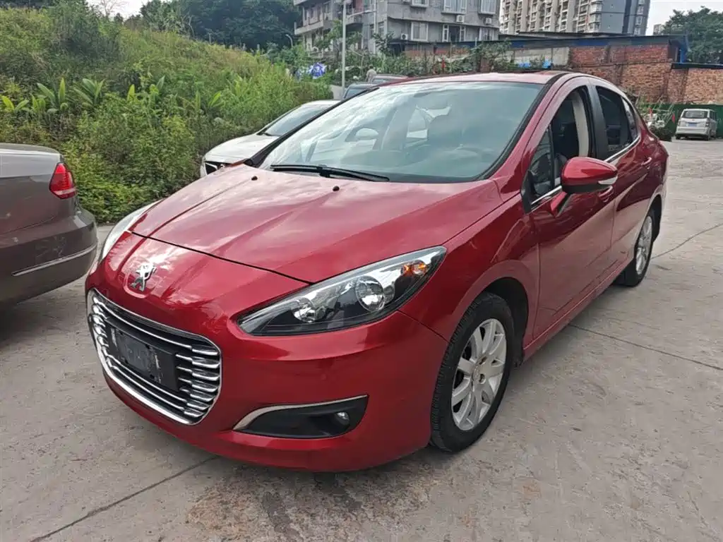 Peugeot 308 2014 Model Joy Edition Classic 1.6L Manual Superior Style фото 2
