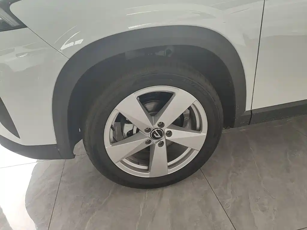 Jetta VS8 2026 2025 Smart Drive Edition
